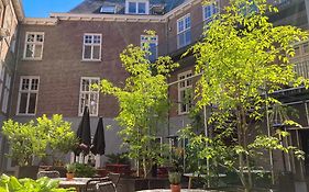 Labnul50 Self Check-In Hotel Groningen
